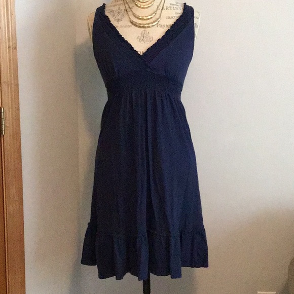 Old Navy Dresses & Skirts - Old Navy Cotton, V-neck, Knee length Sundress